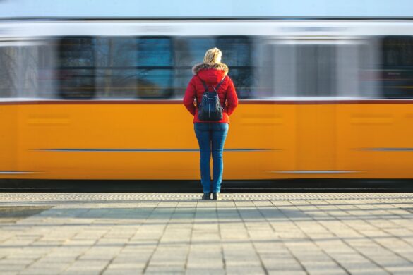 The-Benefits-of-Using-Professional-Movers-for-Student-Dorm-Moves